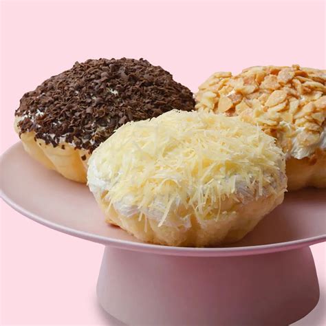 Box of 6 Assorted Ensaymada – Bizu Patisserie and .